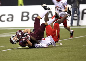 开云·体育官网-尼尔·巴特尔的稳固防守让袋鼠队在橄榄球锦标赛中屡屡获胜